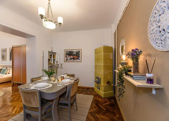 Muresan House In The Historic Center Braşov