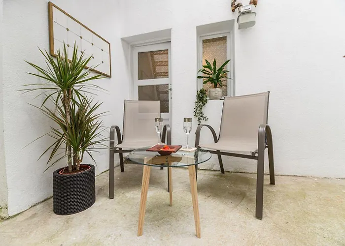 Muresan House In The Historic Center * Braşov